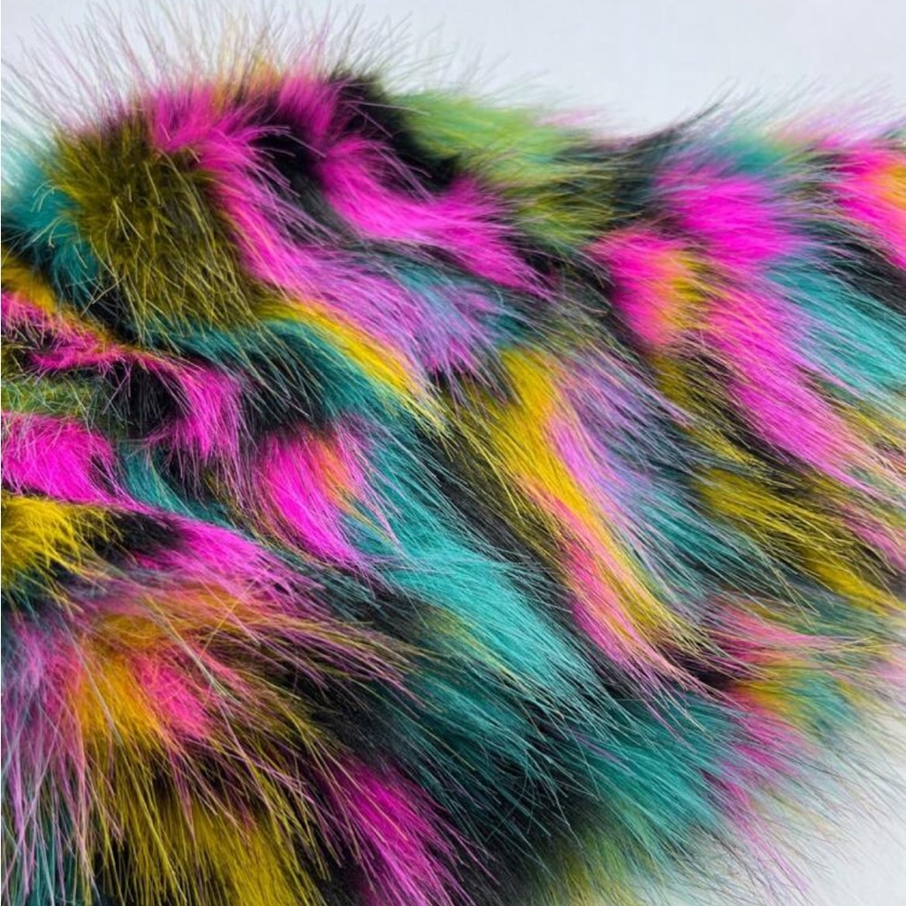 Fur hat taste the rainbow - Picture 3 of 6